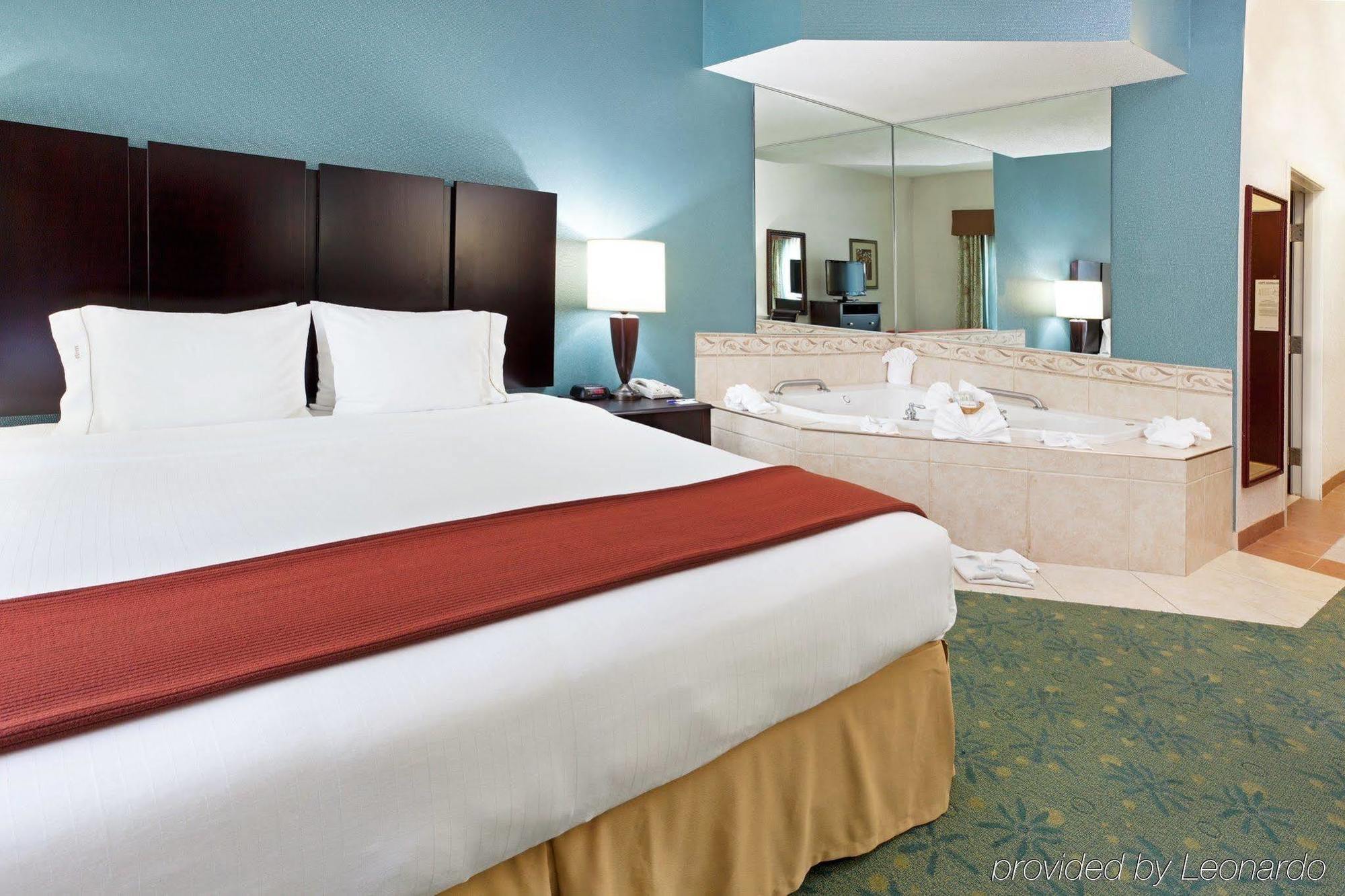 Holiday Inn Express Hotels & Suites Greenville-Spartanburg/Duncan By Ihg Exterior photo